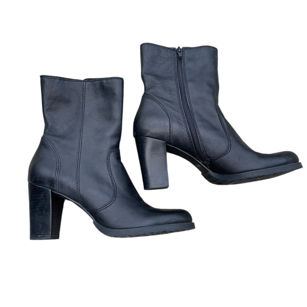 Gianni Bini Black Leather Ankle Zip Chunky Boots Booties Size 8.5
